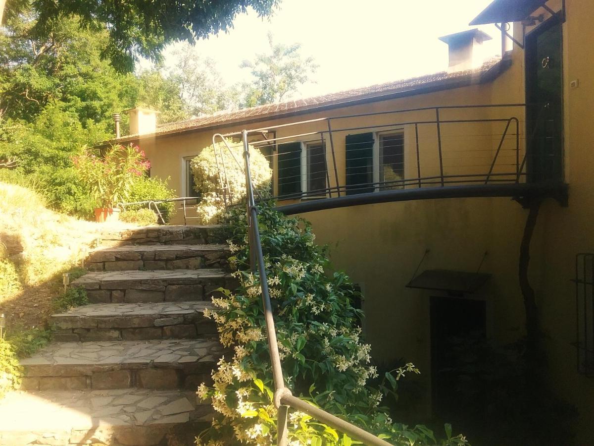 Villa Maia Neirone Exterior photo