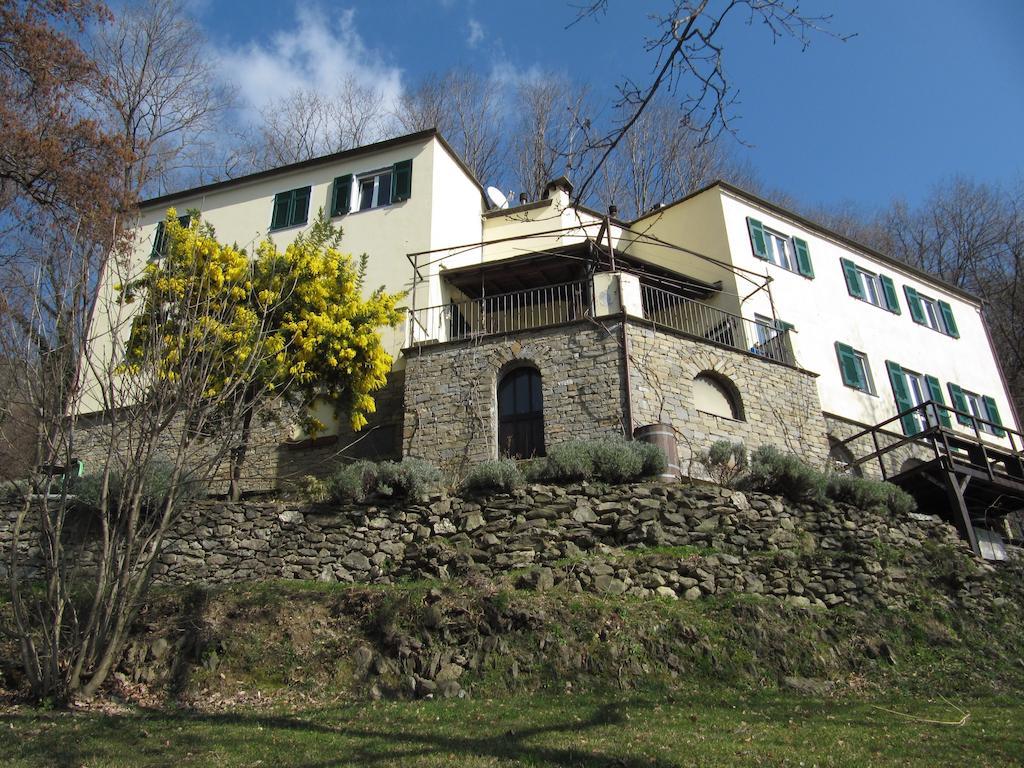 Villa Maia Neirone Exterior photo